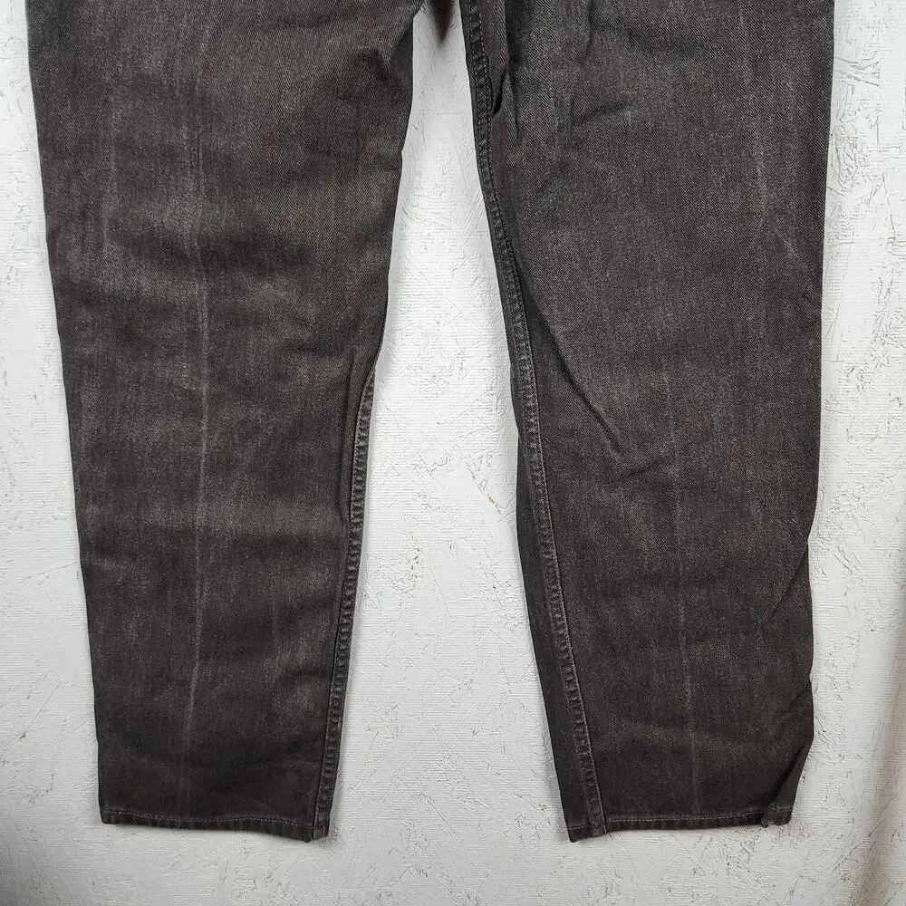 Levis measurements photos